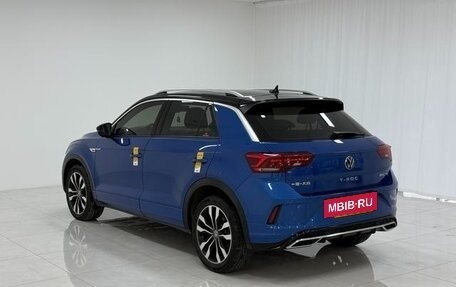 Volkswagen T-Roc I, 2022 год, 1 689 003 рублей, 4 фотография