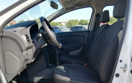 Renault Sandero II рестайлинг, 2019 год, 889 000 рублей, 14 фотография