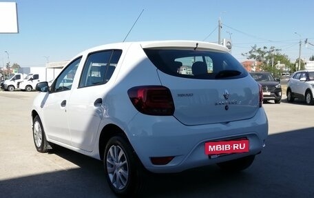 Renault Sandero II рестайлинг, 2019 год, 889 000 рублей, 9 фотография