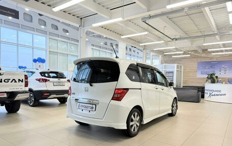 Honda Freed I, 2010 год, 1 279 000 рублей, 6 фотография