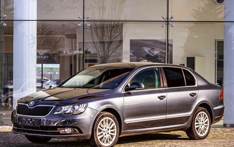 Skoda Superb III рестайлинг, 2013 год, 1 295 000 рублей, 1 фотография