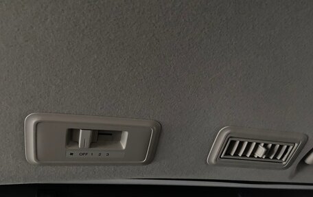 Honda Stepwgn, 2023 год, 3 350 000 рублей, 12 фотография