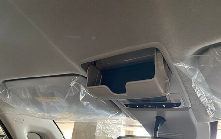 Honda Stepwgn, 2023 год, 3 350 000 рублей, 24 фотография