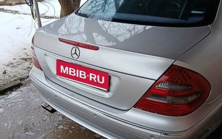 Mercedes-Benz E-Класс, 2003 год, 1 450 000 рублей, 4 фотография