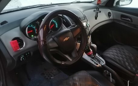 Chevrolet Cruze II, 2012 год, 590 000 рублей, 9 фотография