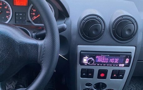 Renault Logan I, 2006 год, 299 000 рублей, 14 фотография