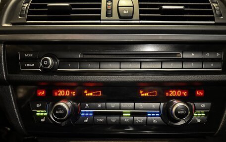 BMW 5 серия, 2016 год, 2 380 000 рублей, 15 фотография