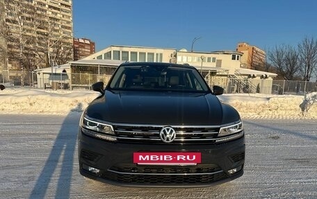 Volkswagen Tiguan II, 2020 год, 3 300 000 рублей, 6 фотография