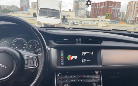 Jaguar XF II, 2016 год, 3 000 000 рублей, 7 фотография