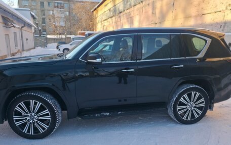 Lexus LX, 2023 год, 16 000 000 рублей, 4 фотография