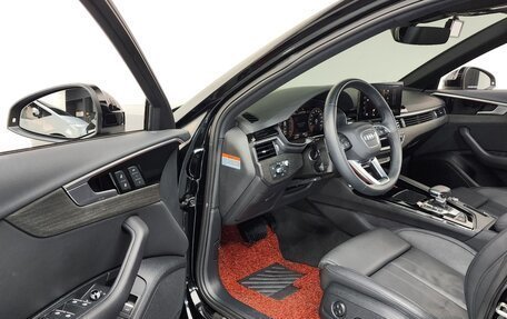 Audi A4, 2019 год, 4 200 000 рублей, 9 фотография