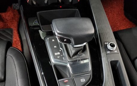 Audi A4, 2019 год, 4 200 000 рублей, 8 фотография