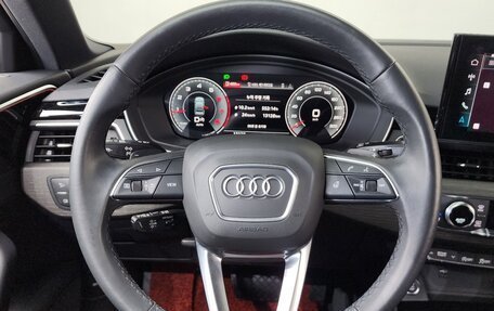 Audi A4, 2019 год, 4 200 000 рублей, 12 фотография