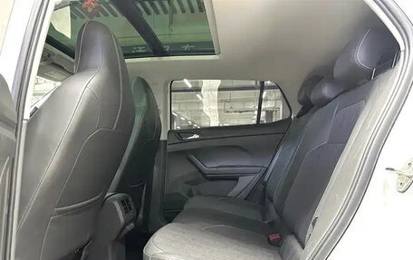 Volkswagen T-Cross I, 2021 год, 1 290 000 рублей, 7 фотография