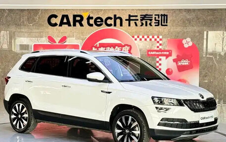 Skoda Karoq I, 2021 год, 1 509 000 рублей, 8 фотография