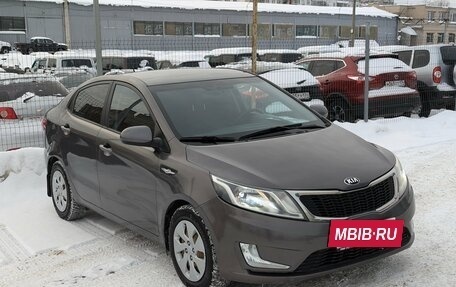 KIA Rio III рестайлинг, 2013 год, 700 000 рублей, 3 фотография