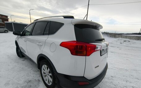 Toyota RAV4, 2013 год, 1 693 000 рублей, 4 фотография