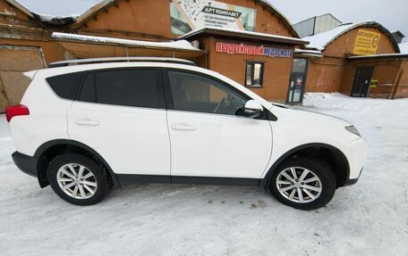 Toyota RAV4, 2013 год, 1 693 000 рублей, 9 фотография