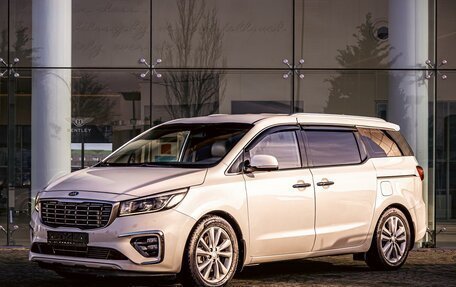 KIA Carnival III, 2020 год, 2 995 000 рублей, 1 фотография