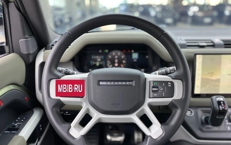 Land Rover Defender II, 2024 год, 9 700 000 рублей, 5 фотография