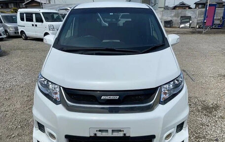 Honda Freed I, 2016 год, 876 000 рублей, 2 фотография