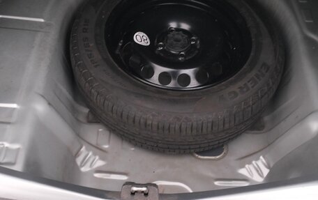 Renault Logan II, 2021 год, 950 000 рублей, 7 фотография