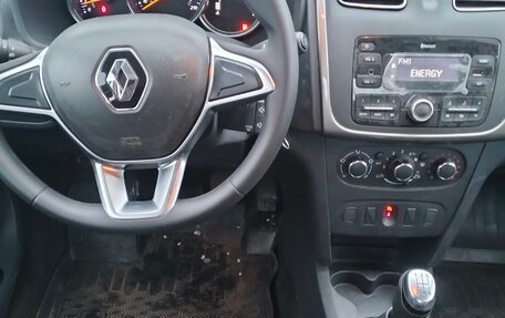 Renault Logan II, 2021 год, 950 000 рублей, 8 фотография