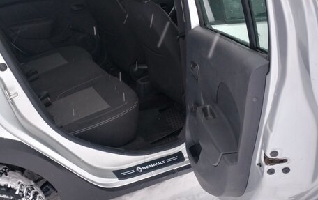 Renault Logan II, 2021 год, 950 000 рублей, 12 фотография