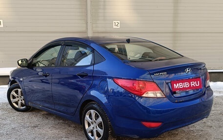 Hyundai Solaris II рестайлинг, 2011 год, 659 000 рублей, 7 фотография