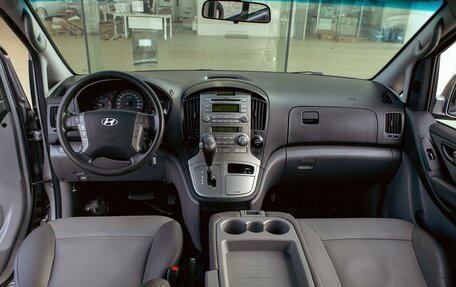 Hyundai Grand Starex Grand Starex I рестайлинг 2, 2011 год, 1 495 000 рублей, 15 фотография