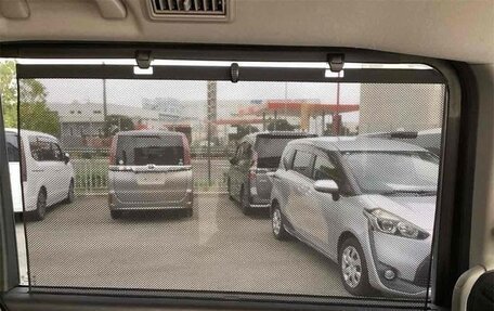 Honda Stepwgn IV, 2016 год, 1 825 000 рублей, 17 фотография