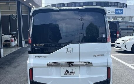 Honda Stepwgn IV, 2016 год, 1 743 000 рублей, 9 фотография