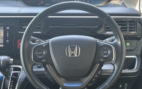 Honda Stepwgn IV, 2016 год, 1 743 000 рублей, 12 фотография