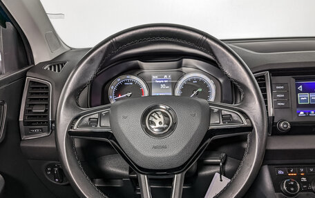 Skoda Karoq I, 2020 год, 2 250 000 рублей, 22 фотография