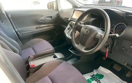 Toyota Wish II, 2011 год, 1 230 000 рублей, 21 фотография