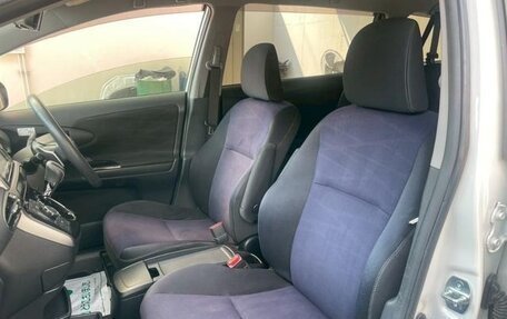 Toyota Wish II, 2011 год, 1 230 000 рублей, 26 фотография