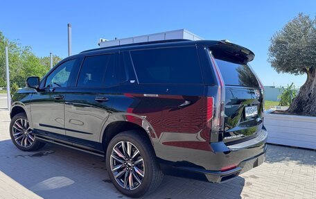 Cadillac Escalade V, 2023 год, 14 000 000 рублей, 3 фотография