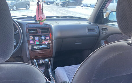 Toyota Avensis III рестайлинг, 1999 год, 350 000 рублей, 16 фотография