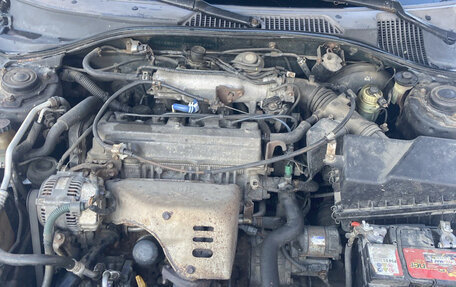 Toyota Avensis III рестайлинг, 1999 год, 350 000 рублей, 14 фотография