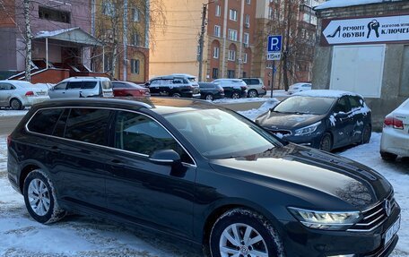 Volkswagen Passat B8 рестайлинг, 2020 год, 1 899 000 рублей, 5 фотография