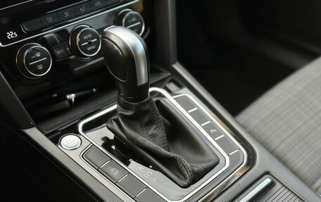 Volkswagen Passat B8 рестайлинг, 2020 год, 1 899 000 рублей, 14 фотография