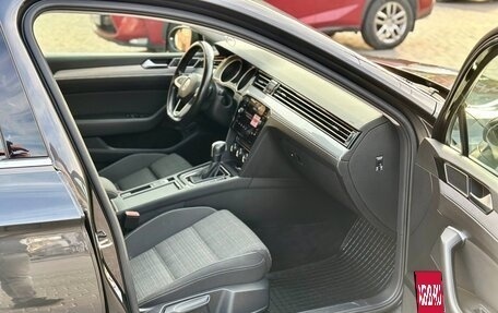 Volkswagen Passat B8 рестайлинг, 2020 год, 1 899 000 рублей, 12 фотография