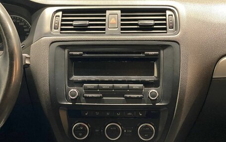 Volkswagen Jetta VI, 2012 год, 990 000 рублей, 12 фотография