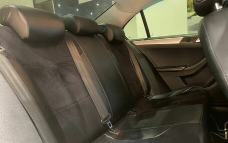 Volkswagen Jetta VI, 2012 год, 990 000 рублей, 15 фотография