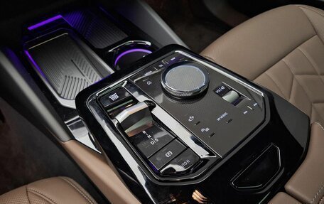 BMW 5 серия, 2025 год, 8 700 000 рублей, 14 фотография