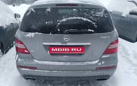 Mercedes-Benz R-Класс, 2010 год, 1 000 000 рублей, 1 фотография