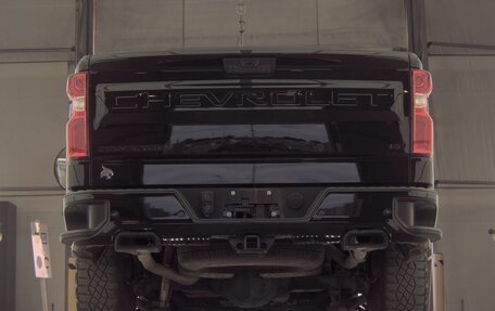 Chevrolet Silverado, 2024 год, 6 250 000 рублей, 7 фотография