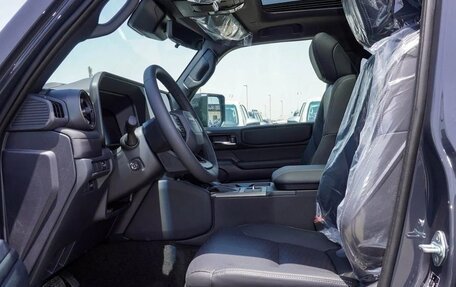 Toyota Land Cruiser Prado, 2025 год, 11 990 000 рублей, 10 фотография