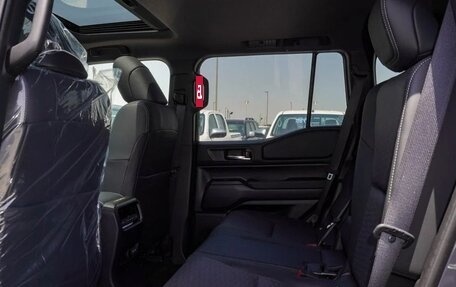 Toyota Land Cruiser Prado, 2025 год, 11 990 000 рублей, 19 фотография