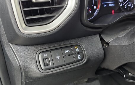 Hyundai Venue I, 2021 год, 1 844 000 рублей, 15 фотография